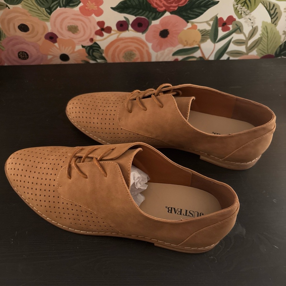 JustFab Women's Cognac Shoes